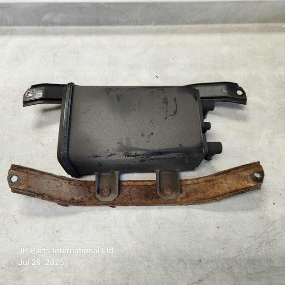 2002-2003 Mazda Protege Protege5 EVAP Charcoal Fuel Vapor Canister