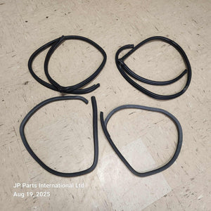 2002-2003 Mazda Protege5 Body Chassis Door Weather Stripping Set - Hatchback