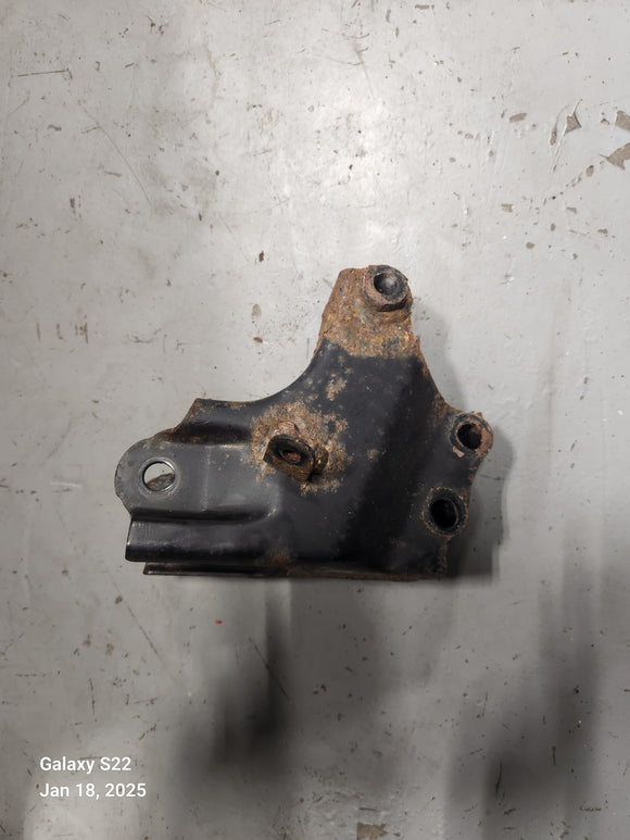 2001-2003 Mazda Protege Rear Engine Mount Bracket Manual
