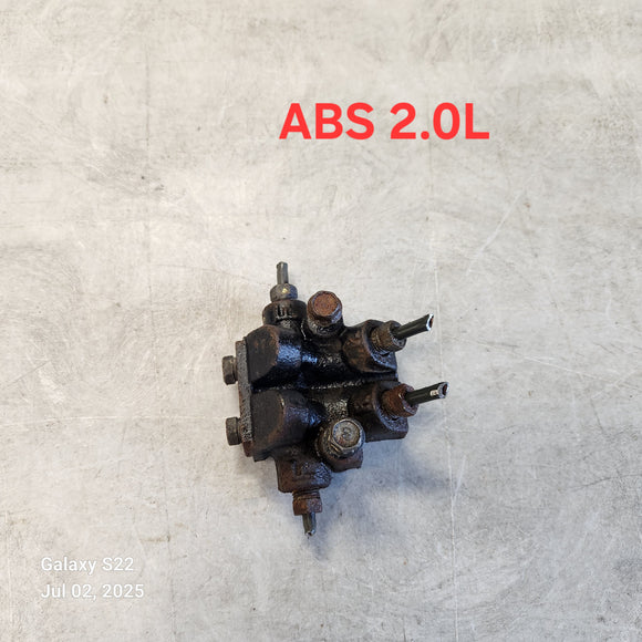 1999-2000 Mazda Protege Proportioning Valve