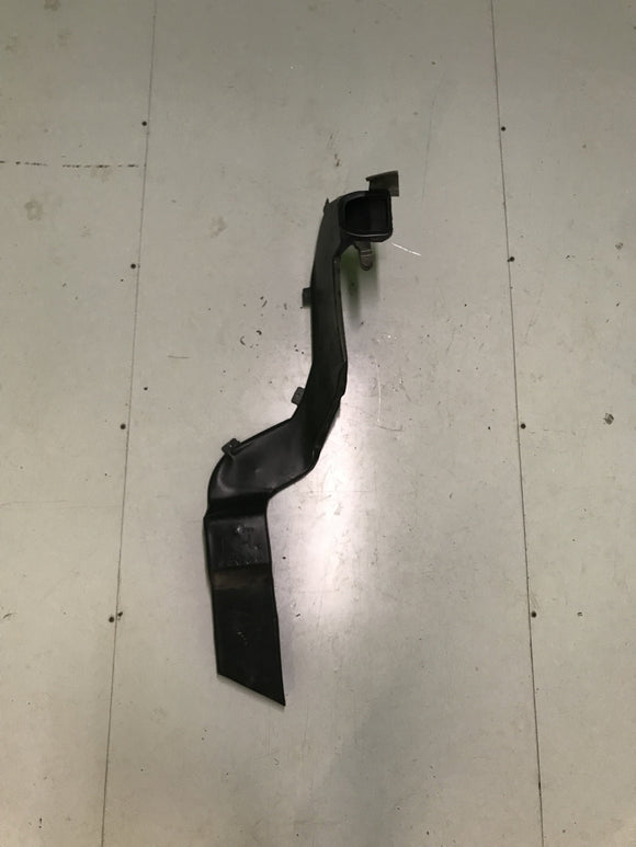 1999-2003 Mazda Protege Air Duct (Floor) LH