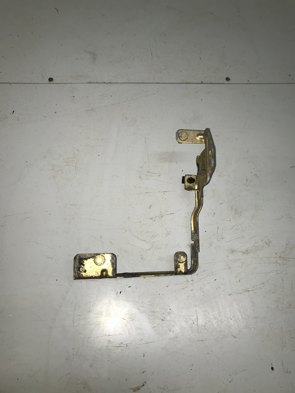1999-2003 Mazda Protege Fuse Box Bracket