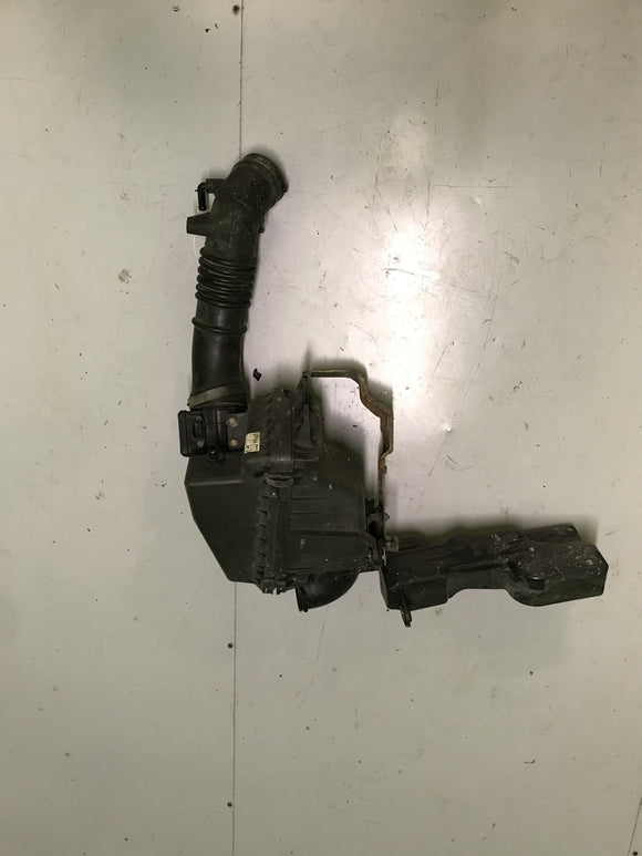 2001-2003 Mazda Protege 2.0L Intake System
