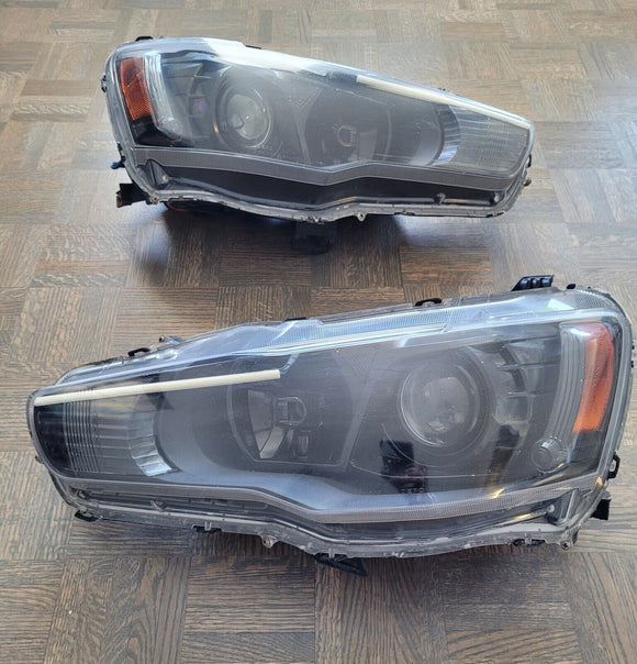 2008-2015 Mitsubishi Lancer / EVOX Projector Headlights 2008-2015 (Custom) (FOR PARTS ONLY)
